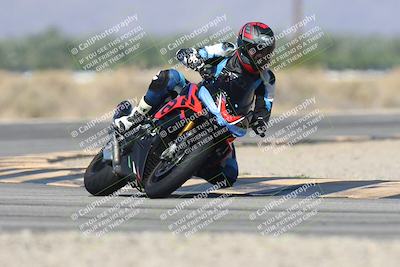 media/Oct-13-2025-Moto Forza (Mon) [[a66d839500]]/3-B Group/Session 3 (Turn 16)/